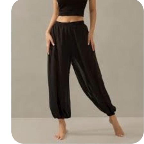 Leifsdottir Anthropologie Black Harem Style Silk Pants Sz 6 *D2 - Picture 1 of 11